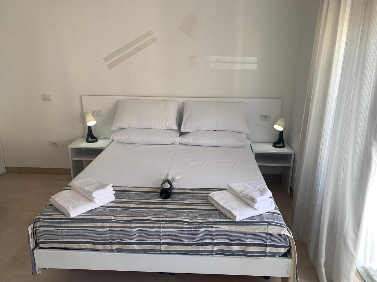 La Piazza Beb Bed and Breakfast Tropea Buitenkant foto