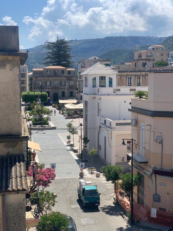 La Piazza Beb Bed and Breakfast Tropea Buitenkant foto