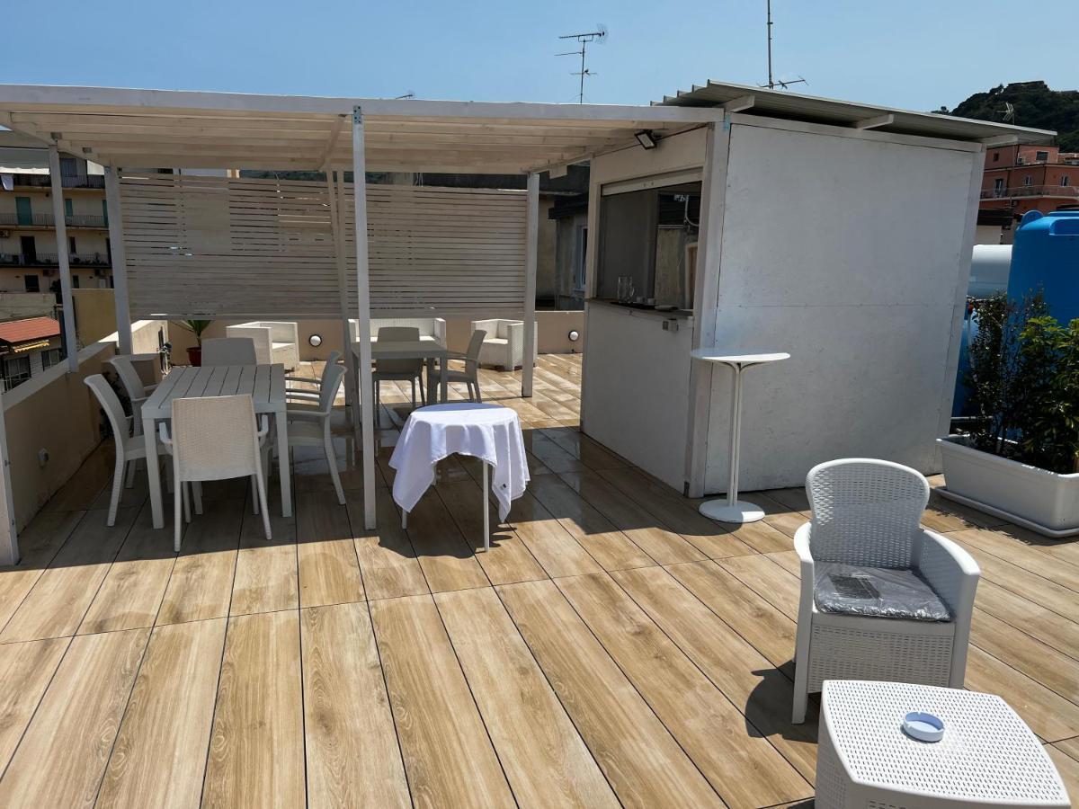 La Piazza Beb Bed and Breakfast Tropea Buitenkant foto