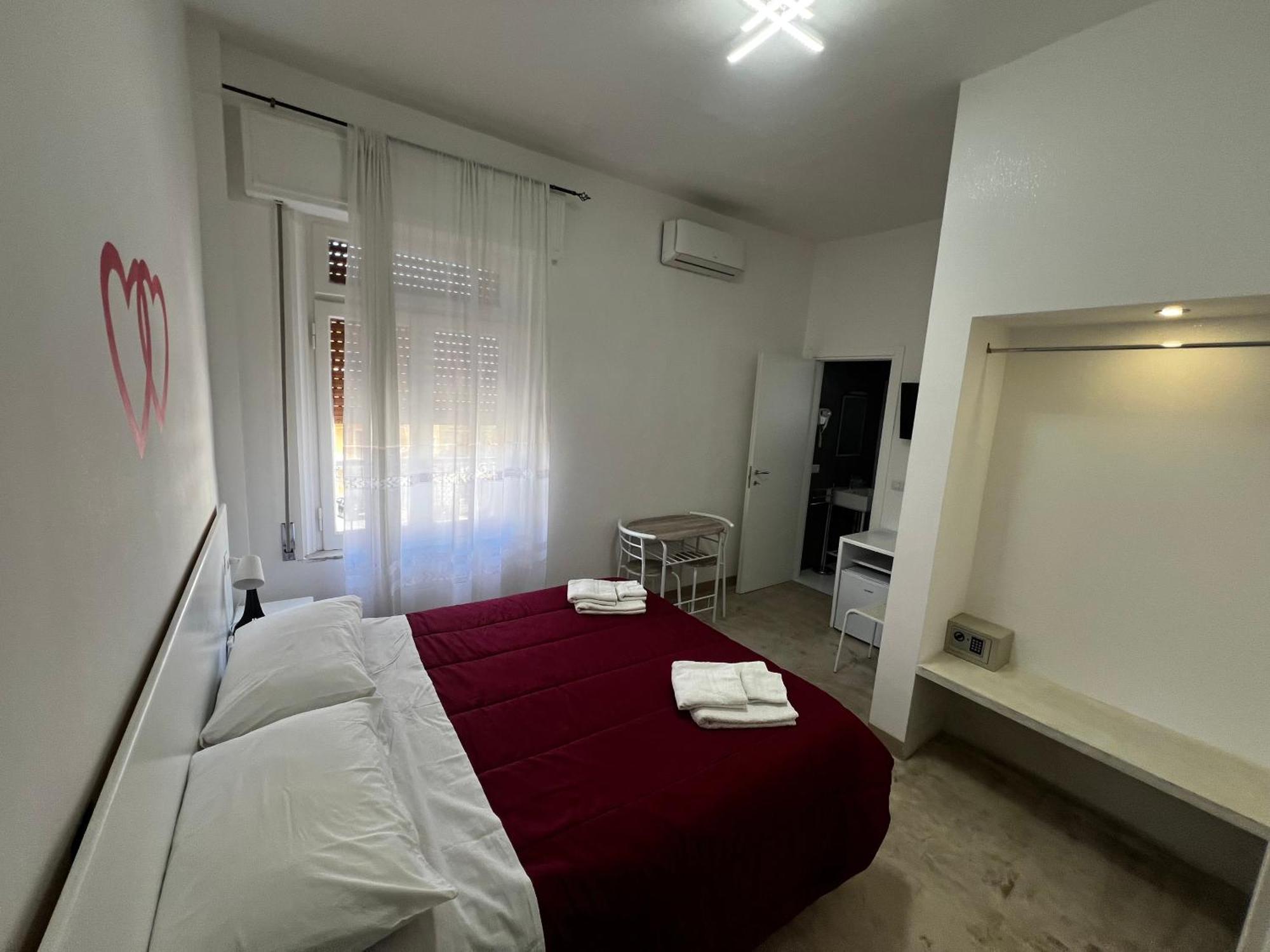 La Piazza Beb Bed and Breakfast Tropea Buitenkant foto
